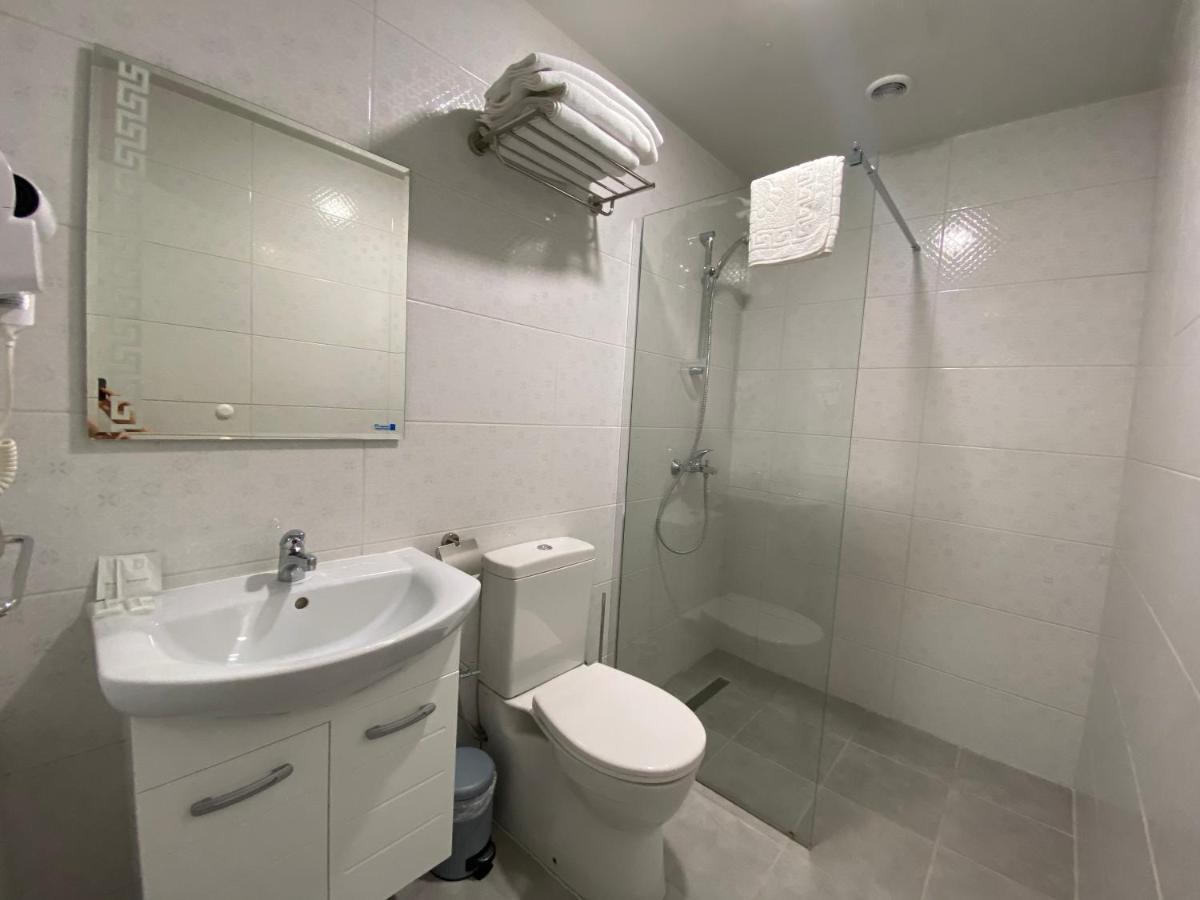 Comfort Guest Rooms Kazanlak Luaran gambar